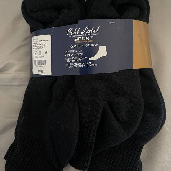 Roundtree & Yorke Black Quarter Top Athletic Socks NWT - Picture 2 of 3